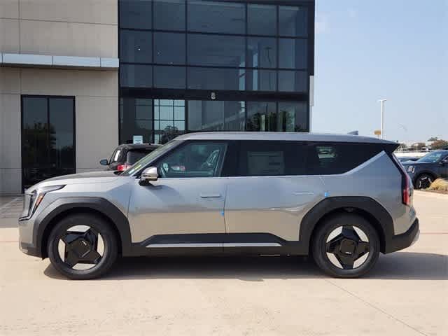 2024 Kia EV9 Light Long Range