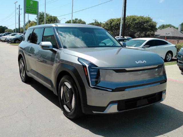 2024 Kia EV9 Light Long Range