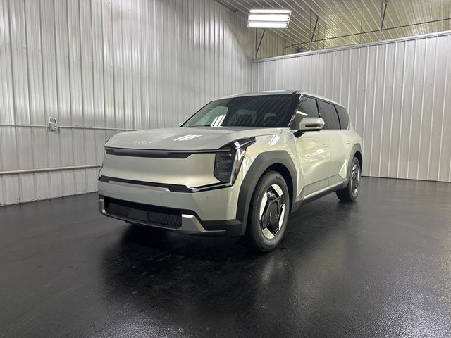 2024 Kia EV9 Light Long Range