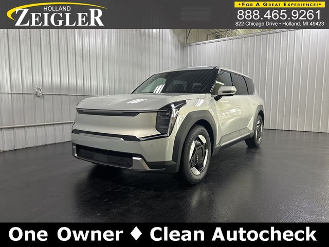 2024 Kia EV9 Light Long Range