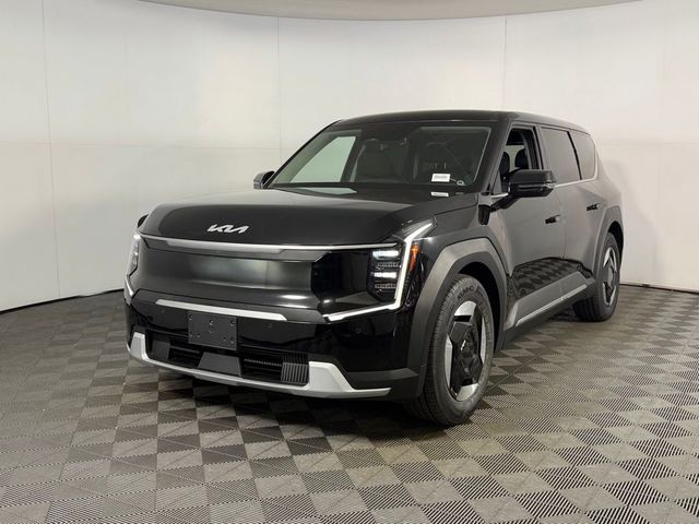 2024 Kia EV9 Light Long Range