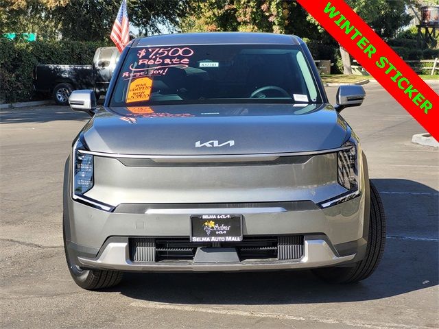 2024 Kia EV9 Light Long Range