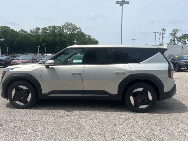 2024 Kia EV9 Light Long Range