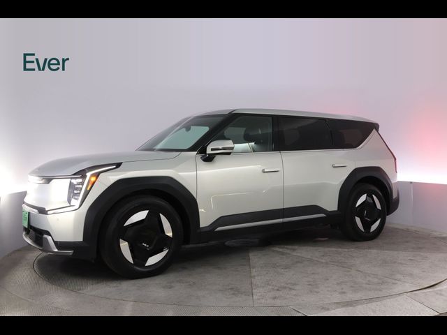 2024 Kia EV9 Light Long Range