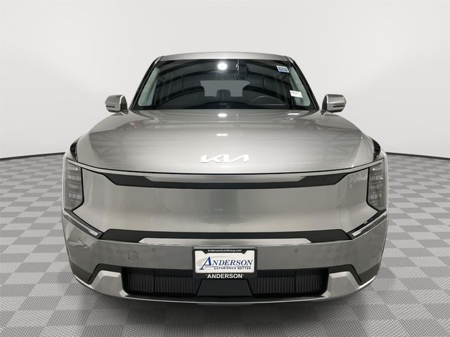 2024 Kia EV9 Light Short Range