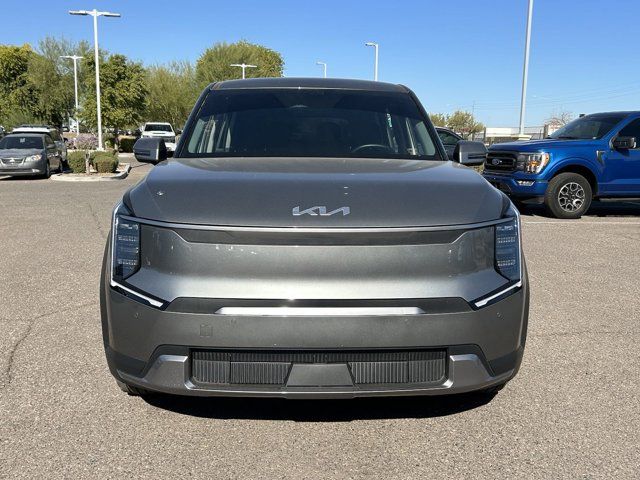 2024 Kia EV9 Light Short Range