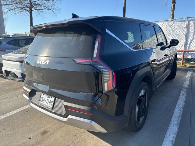 2024 Kia EV9 Light Short Range