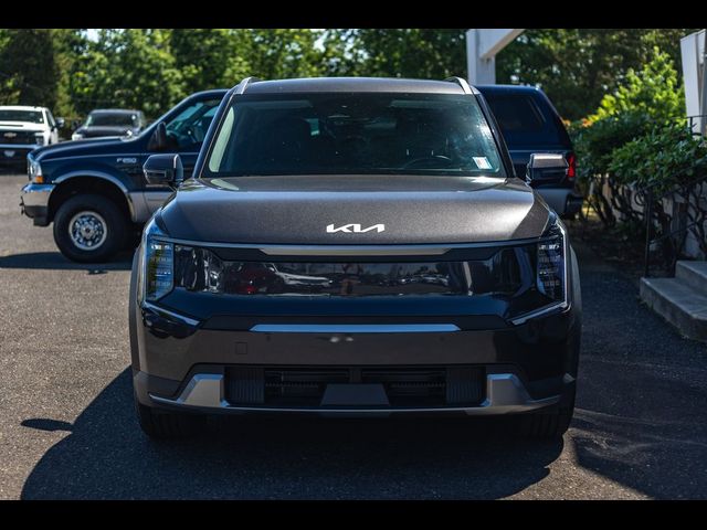 2024 Kia EV9 Wind