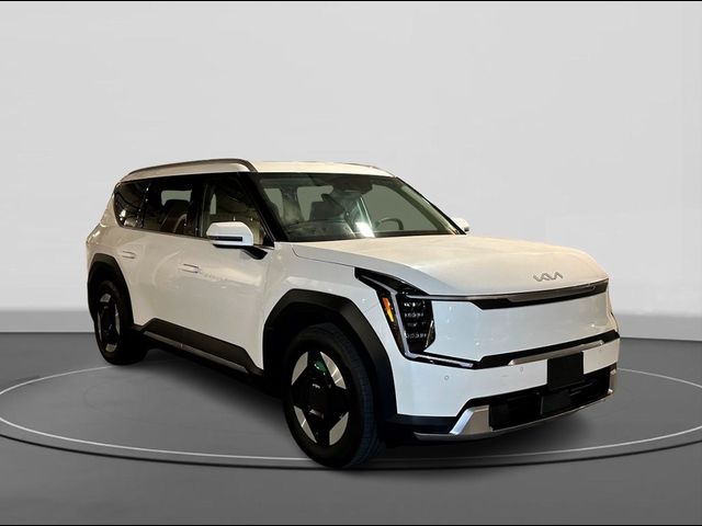 2024 Kia EV9 Wind