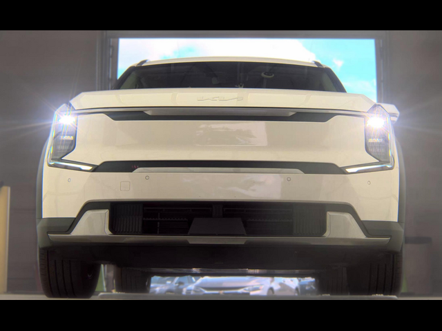2024 Kia EV9 Wind