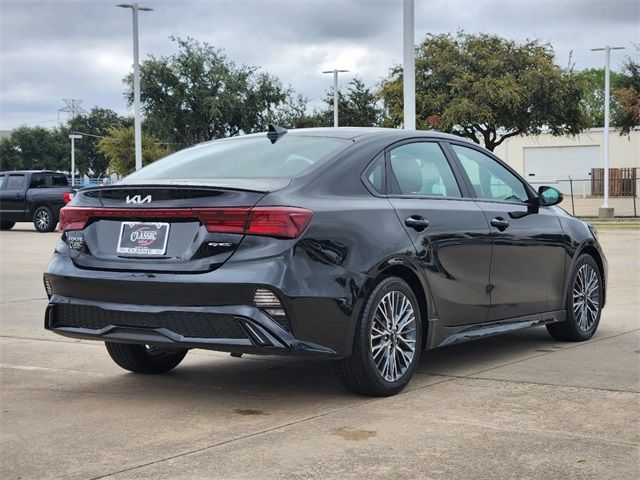 2024 Kia Forte GT-Line