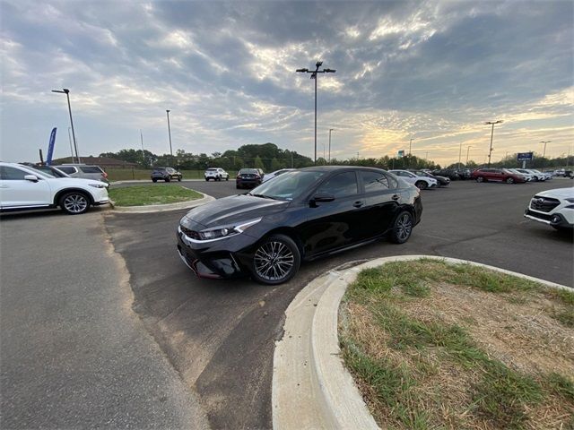 2024 Kia Forte GT-Line