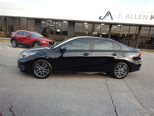 2024 Kia Forte GT-Line