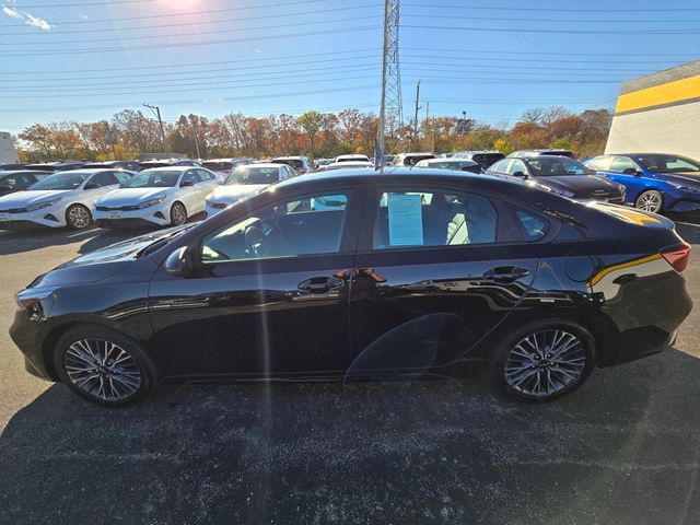 2024 Kia Forte GT-Line