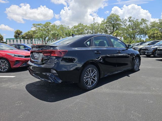 2024 Kia Forte GT-Line