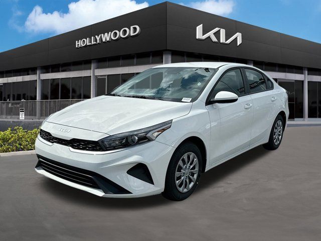 2024 Kia Forte LX