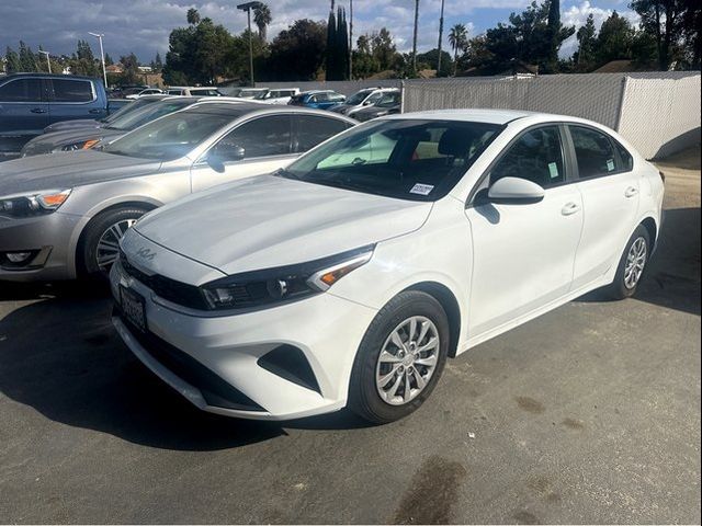 2024 Kia Forte LX