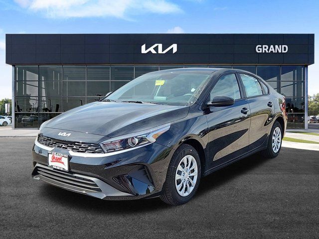 2024 Kia Forte LX