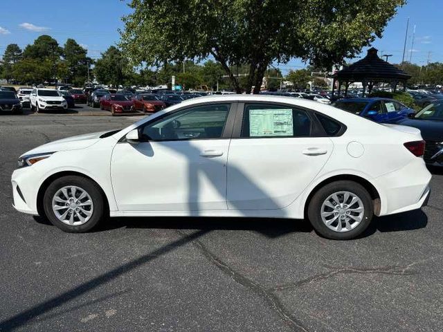 2024 Kia Forte LX