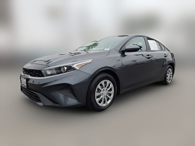 2024 Kia Forte LX