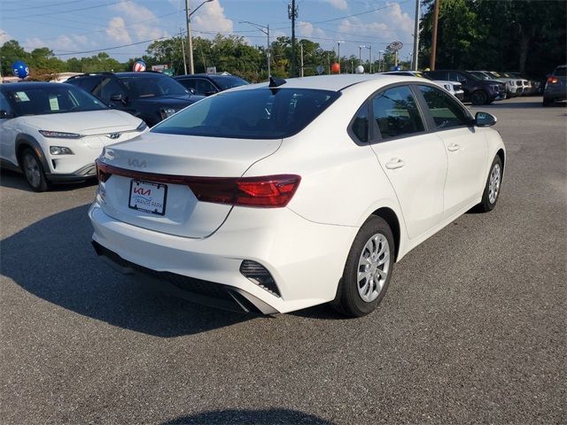 2024 Kia Forte LX