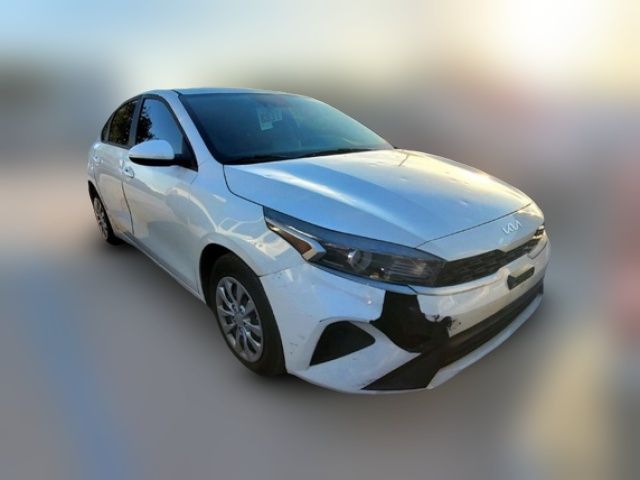 2024 Kia Forte LX