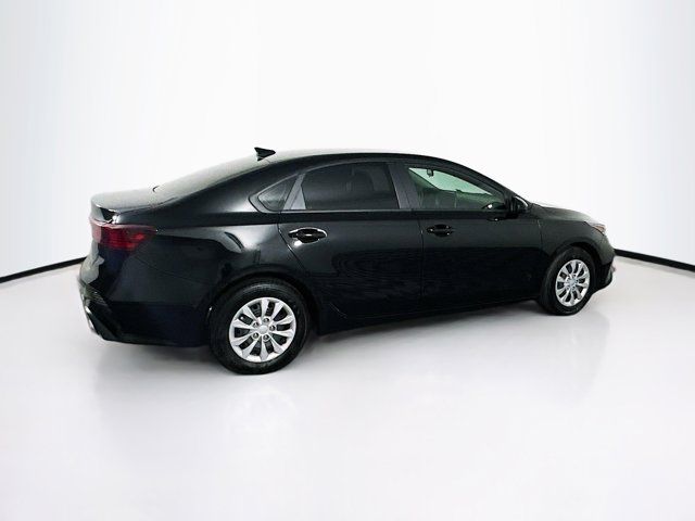 2024 Kia Forte LX