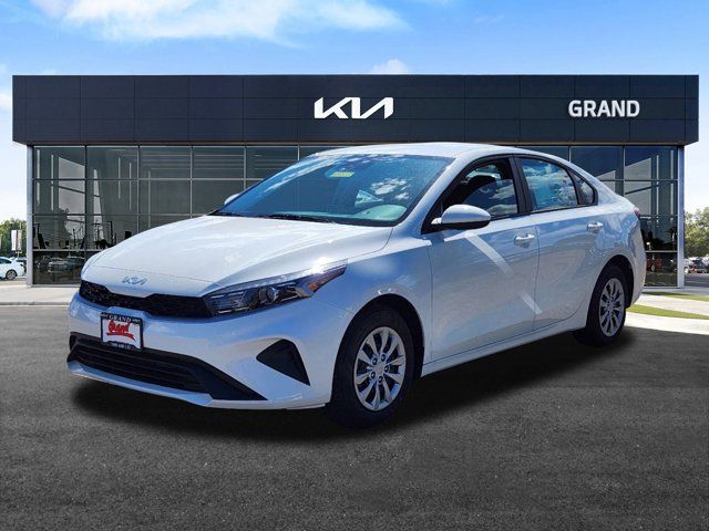 2024 Kia Forte LX