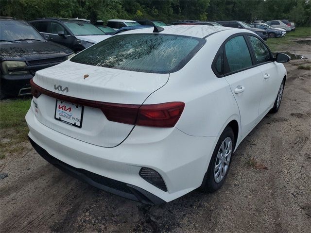 2024 Kia Forte LX