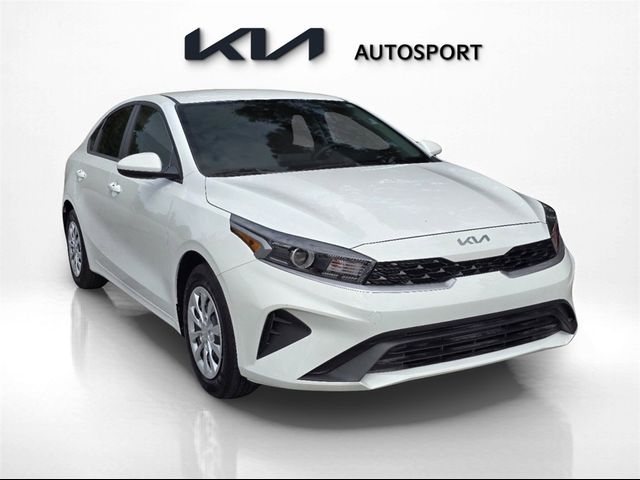 2024 Kia Forte LX