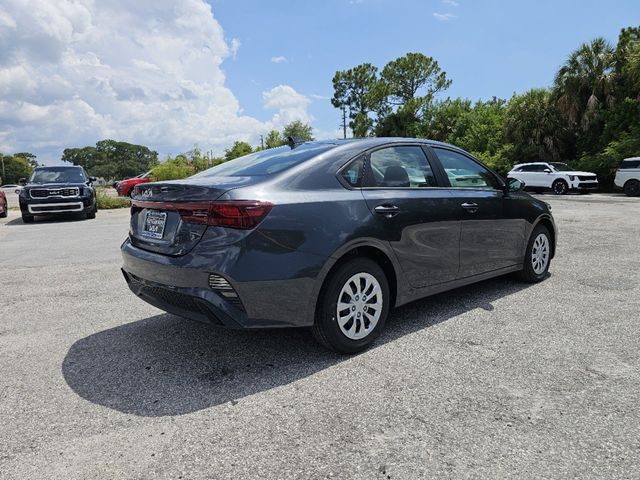 2024 Kia Forte LX