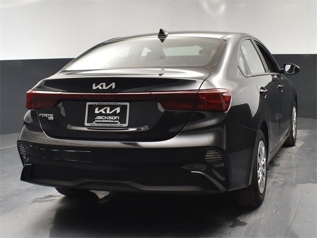 2024 Kia Forte LX