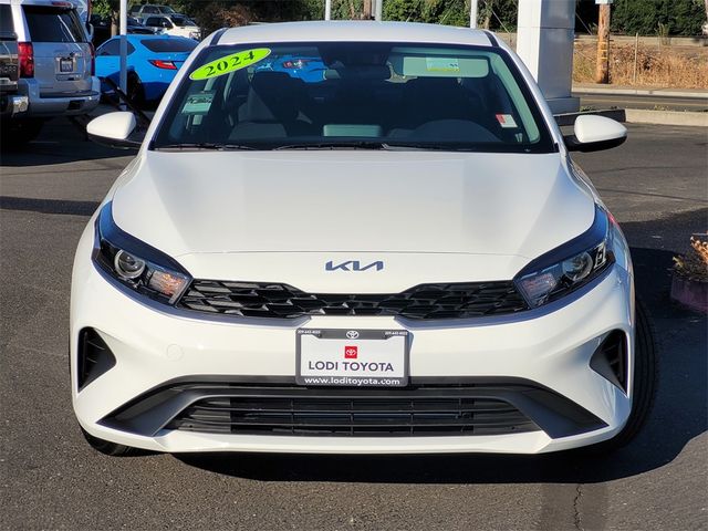 2024 Kia Forte LX