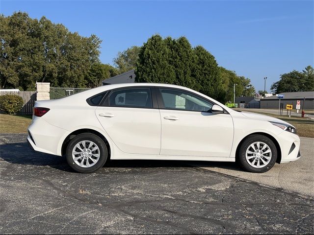 2024 Kia Forte LX