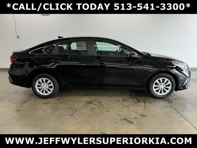 2024 Kia Forte LX