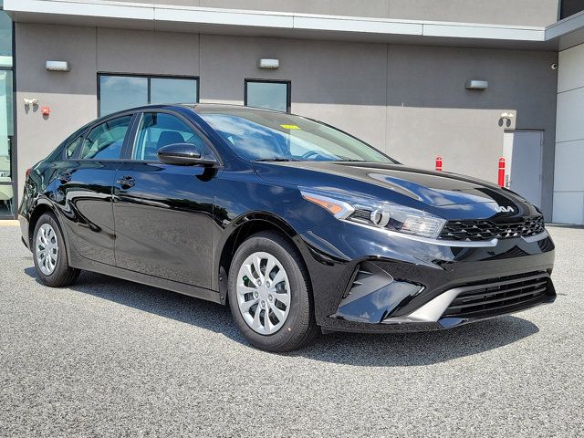 2024 Kia Forte LX