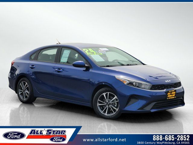 2024 Kia Forte LXS