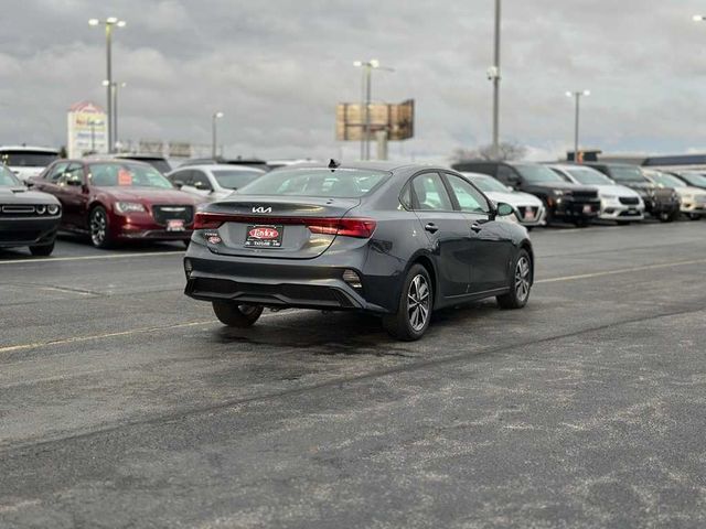 2024 Kia Forte LXS