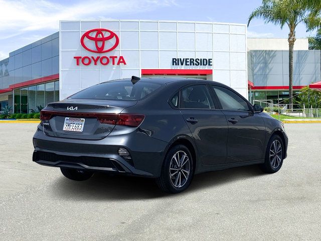 2024 Kia Forte LXS