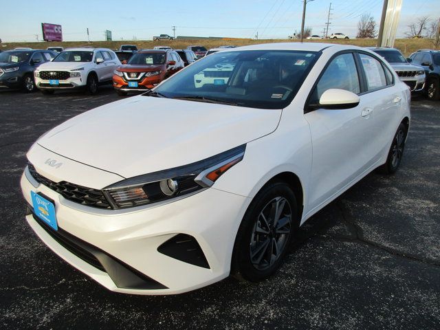 2024 Kia Forte LXS