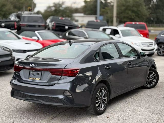 2024 Kia Forte LXS