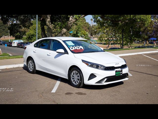 2024 Kia Forte LX