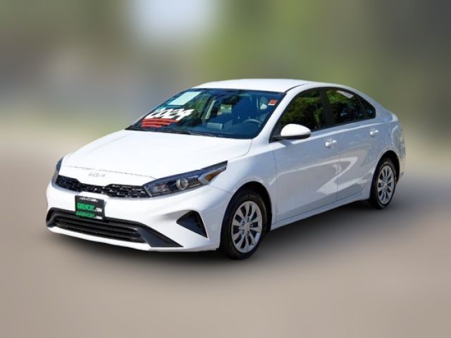 2024 Kia Forte LX