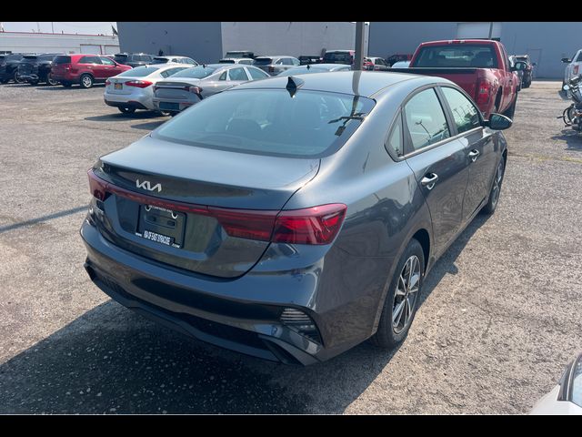 2024 Kia Forte LX