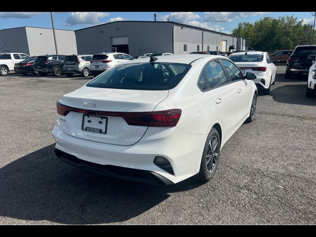 2024 Kia Forte LX