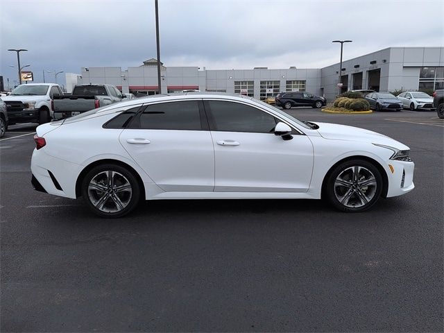2024 Kia K5 EX