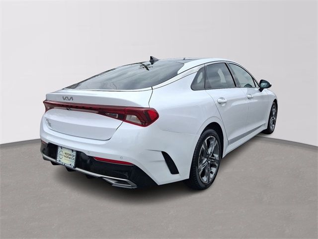 2024 Kia K5 EX