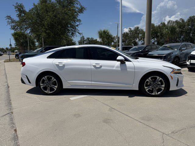 2024 Kia K5 EX