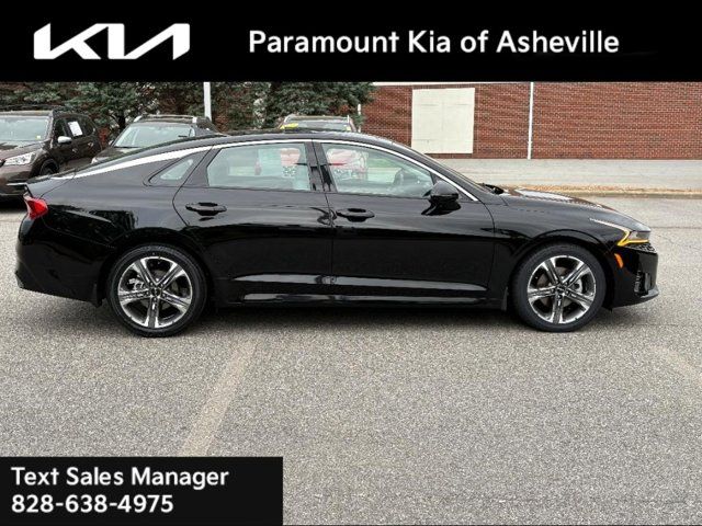 2024 Kia K5 EX