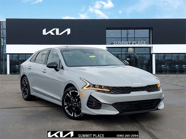 2024 Kia K5 GT-Line